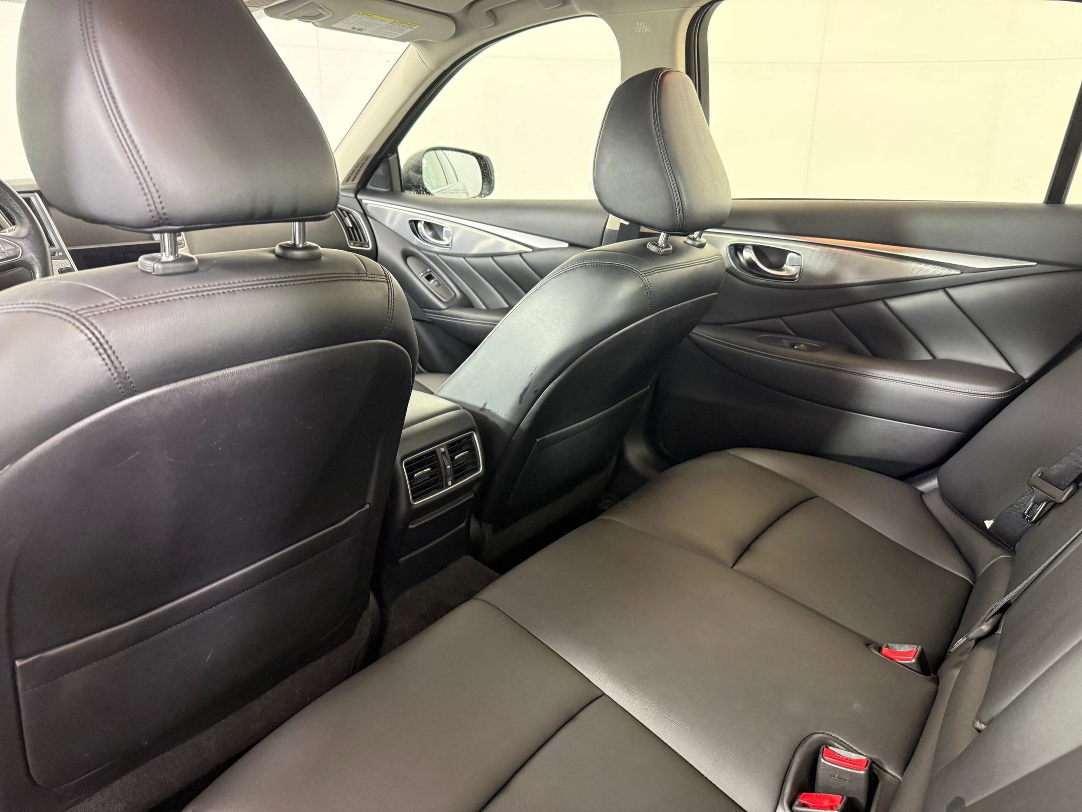 Used 2015 INFINITI Q50 Premium w/ Navigation Package image 22