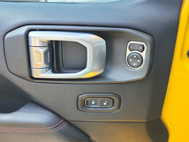 Used 2019 Jeep Wrangler Unlimited Rubicon w/ Dual Top Group image 26