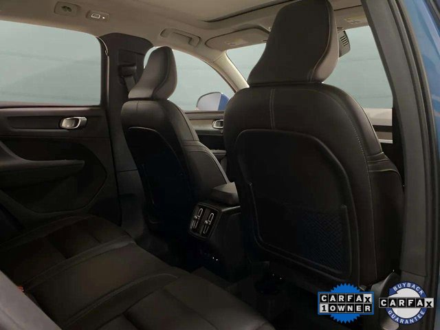 Used 2025 Volvo XC40 B5 Plus image 78