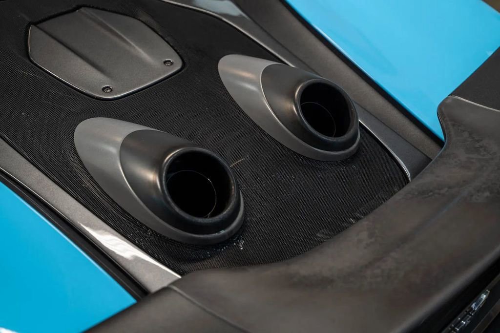 Used 2020 McLaren 600LT Spider image 26