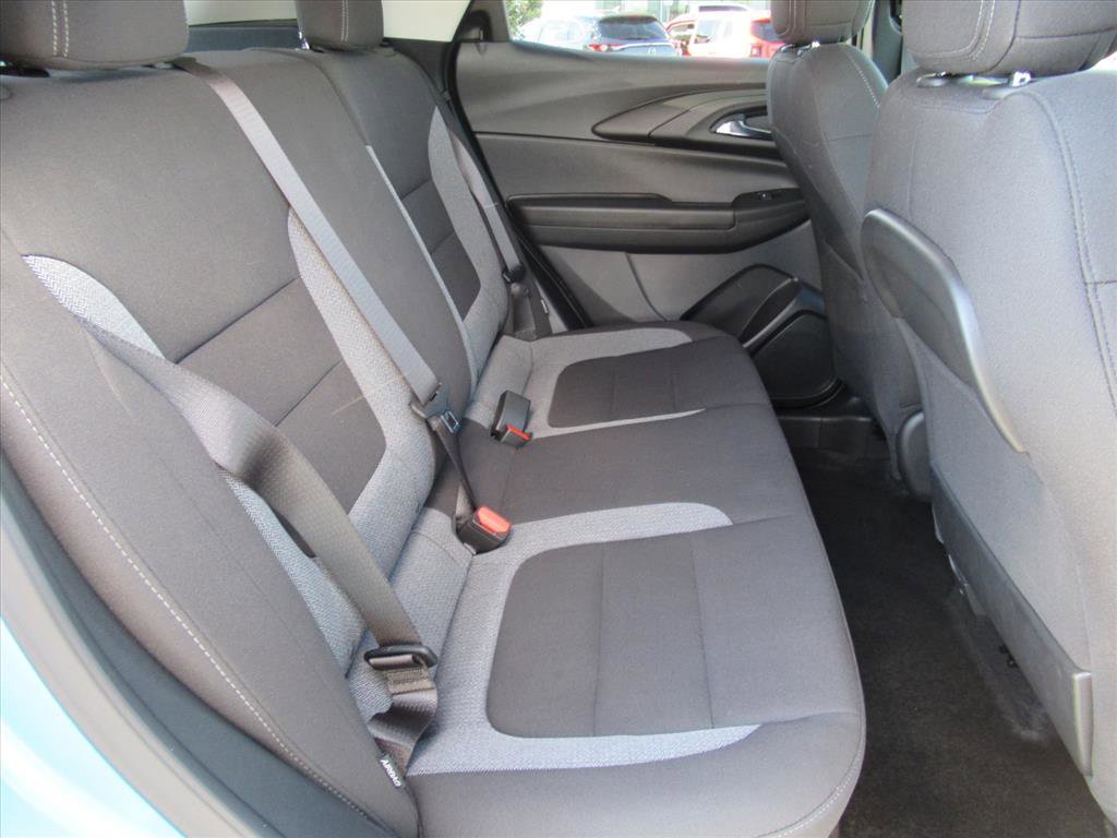 Used 2025 Chevrolet TrailBlazer LT w/ Driver Confidence Package image 27