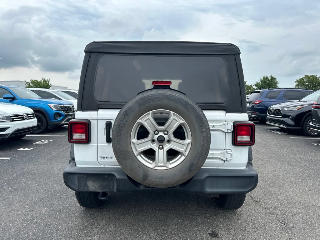 Used 2021 Jeep Wrangler Unlimited Sport AWD/4WD image 9