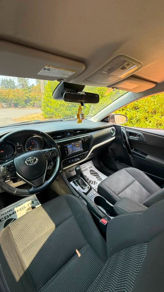 Used 2017 Toyota Corolla iM FWD image 14