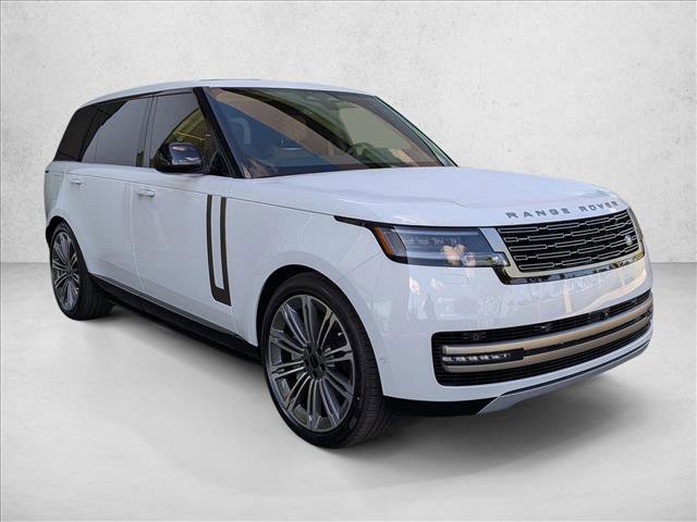 New 2026 Land Rover Range Rover Long Wheelbase SE AWD/4WD image 6
