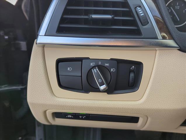 Used 2018 BMW 430i Convertible image 15