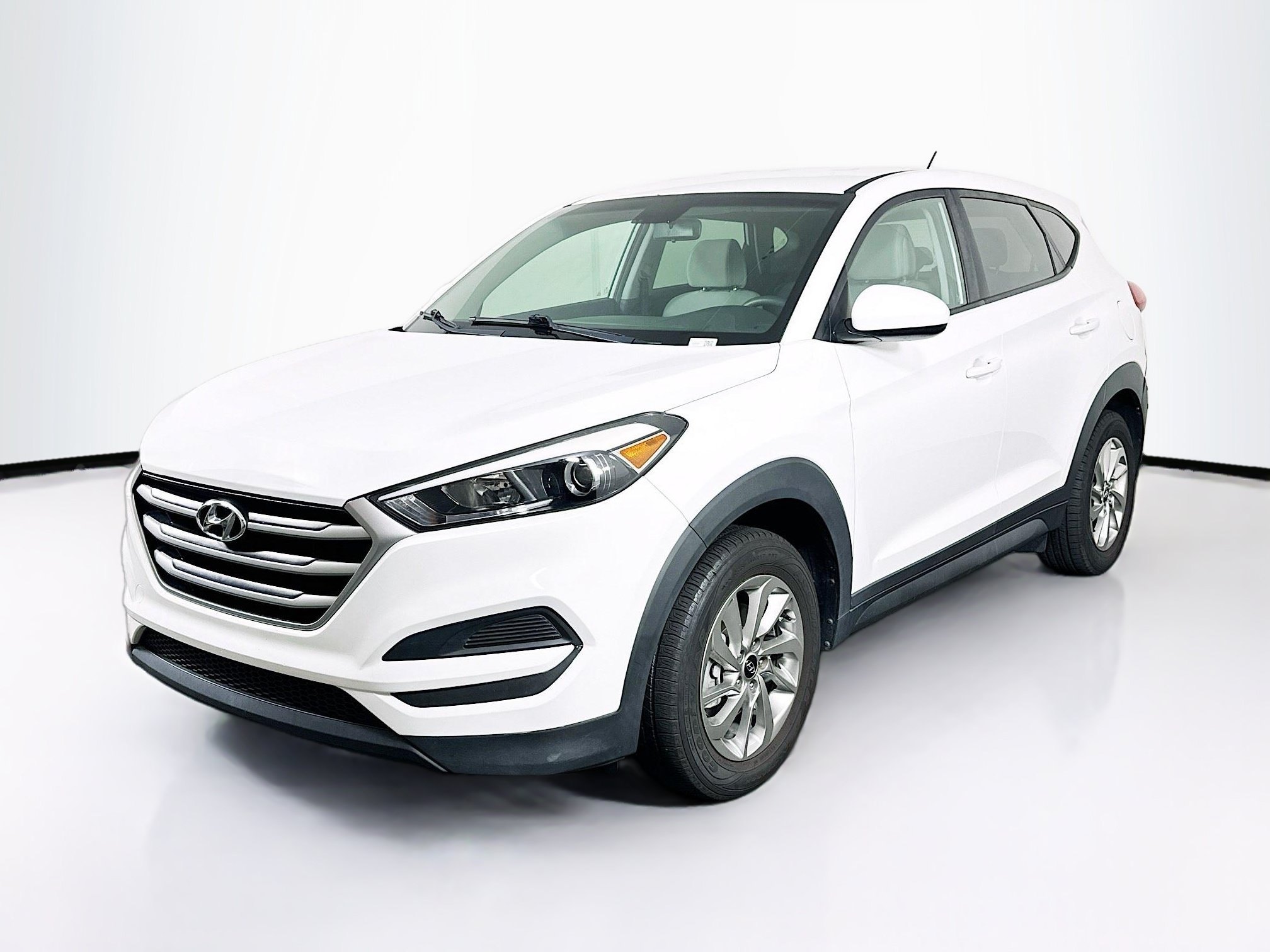 Used 2018 Hyundai Tucson SE FWD image 3