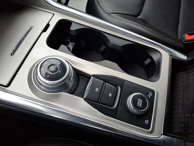 Certified 2022 Ford Explorer Limited w/ Equipment Group 301A image 29