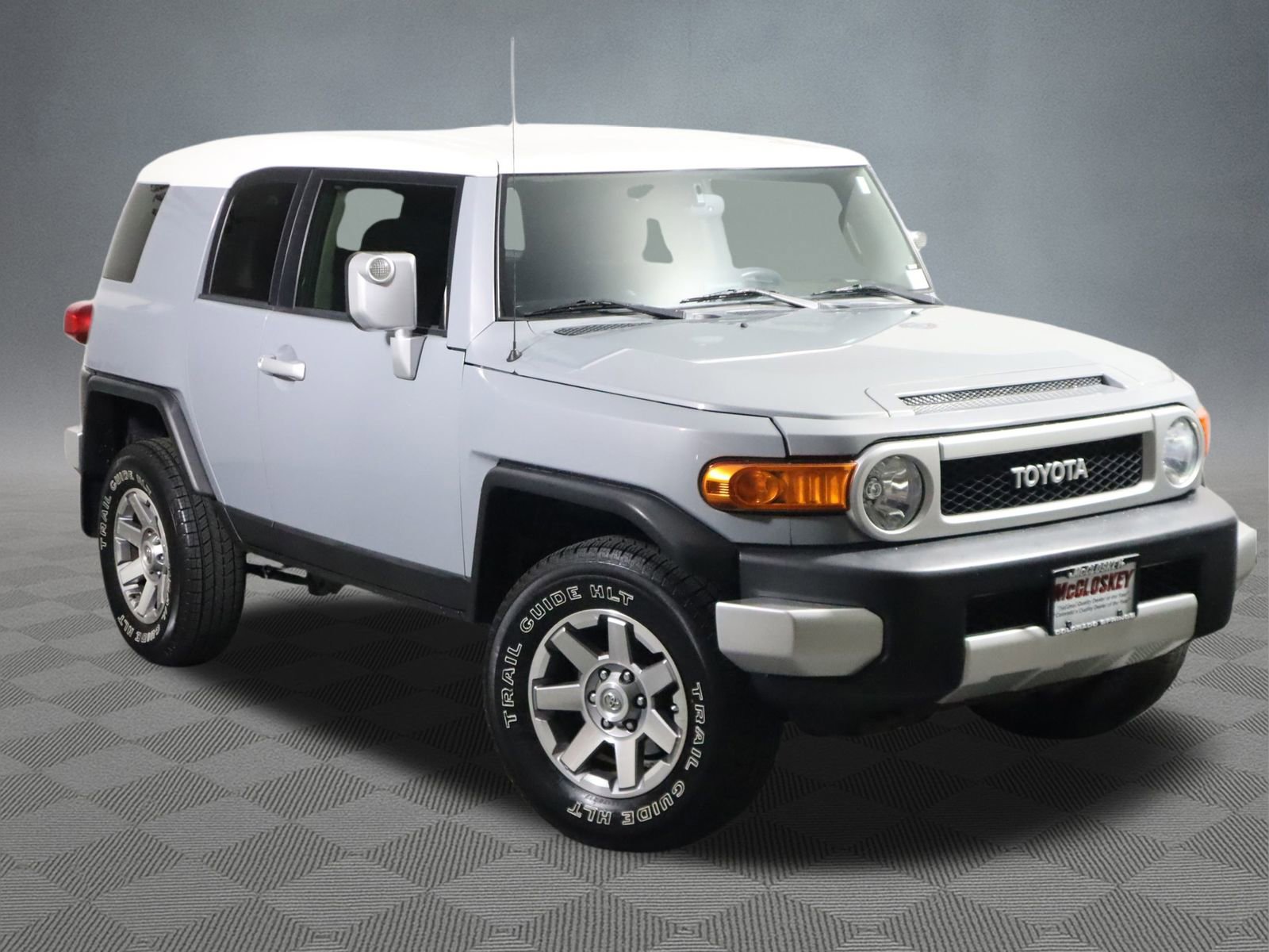 Used 2014 Toyota FJ Cruiser 4WD w/ Upgrade Package image 1
