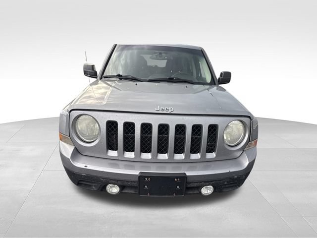 Used 2014 Jeep Patriot Latitude AWD/4WD image 14