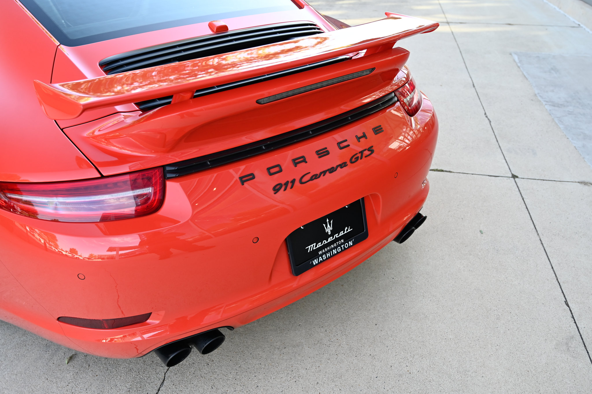 Used 2016 Porsche 911 Carrera GTS RWD image 36
