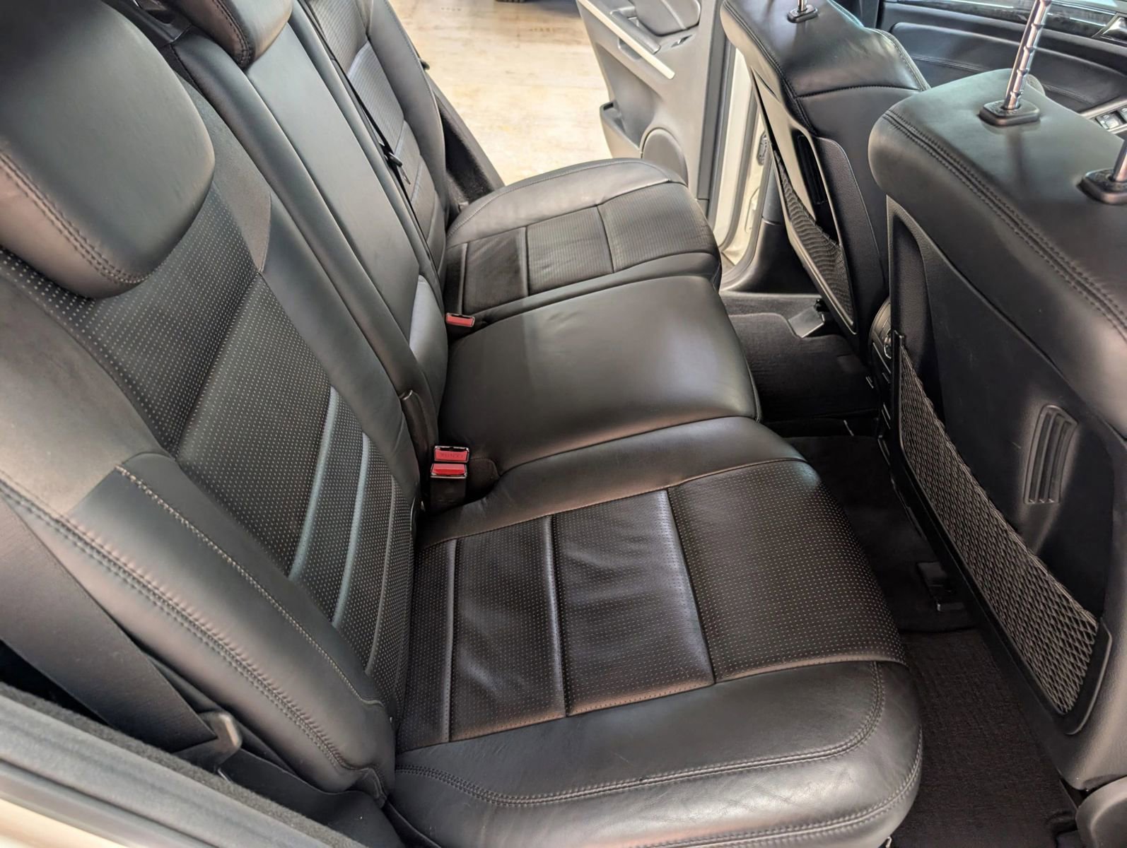 Used 2011 Mercedes-Benz ML 63 AMG 4MATIC image 16