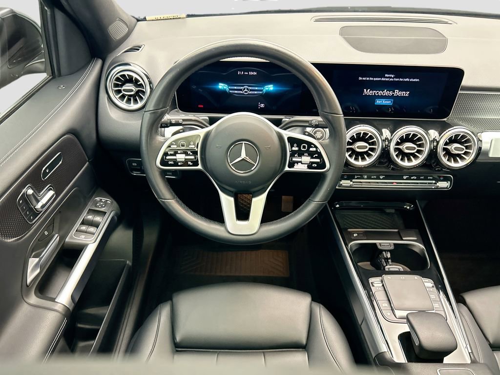 Used 2021 Mercedes-Benz GLB 250 4MATIC image 10