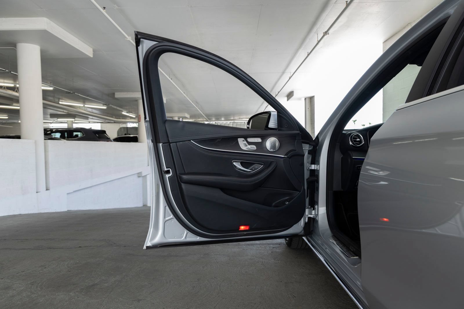 Used 2019 Mercedes-Benz E 300 image 12