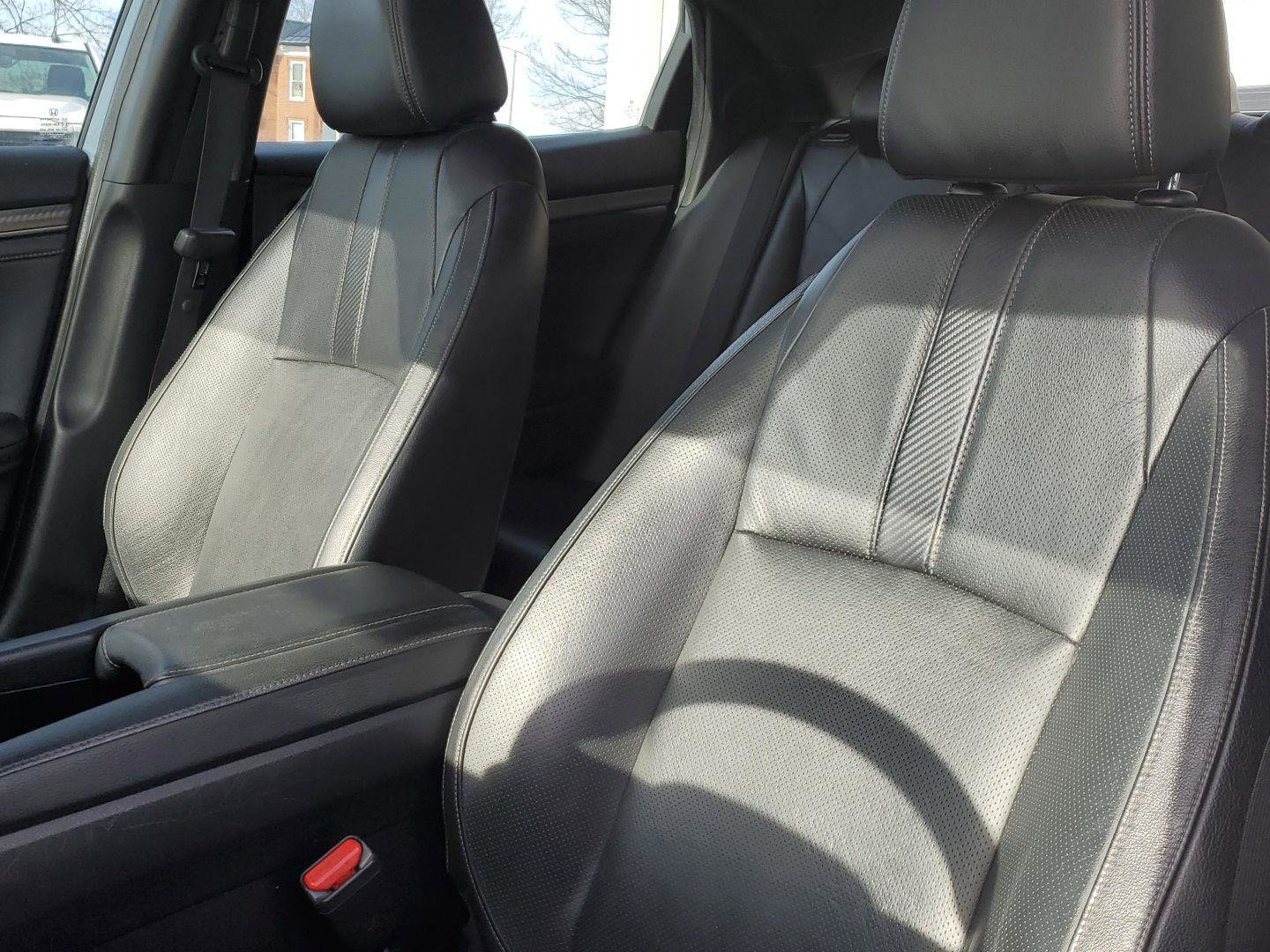 Used 2017 Honda Civic Sport Touring image 29