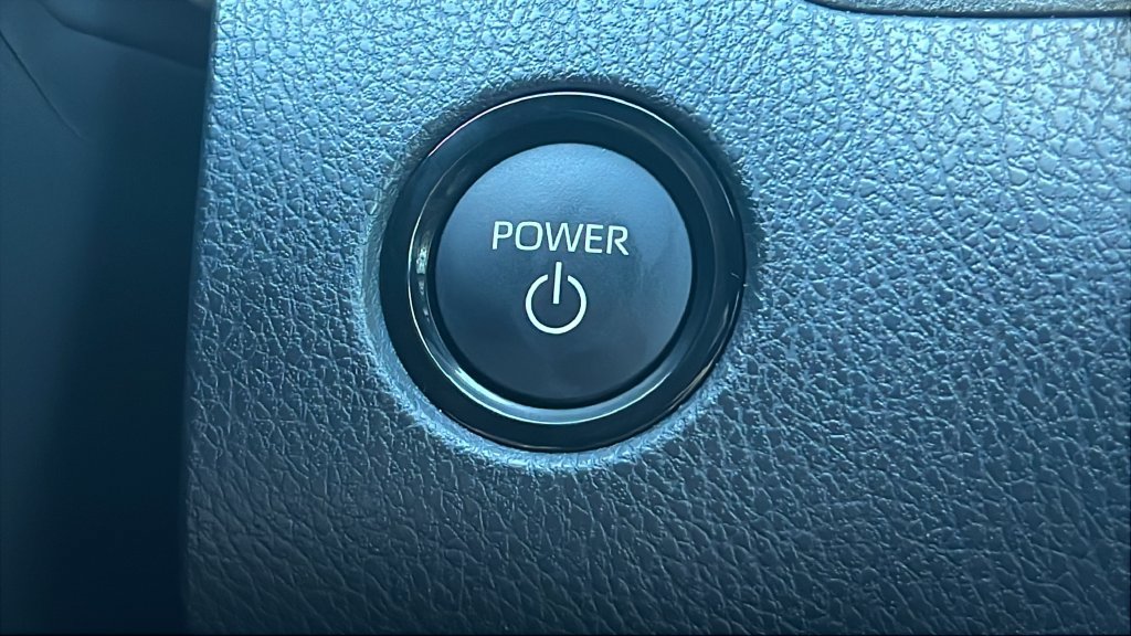 Certified 2026 Toyota Camry Hybrid FWD image 22