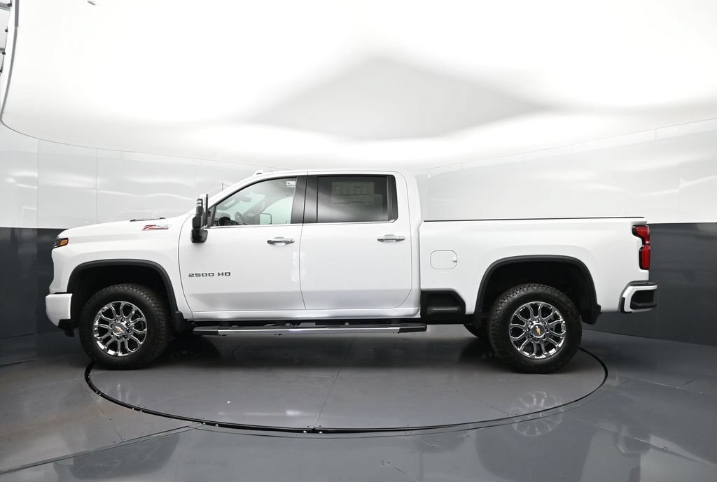 New 2026 Chevrolet Silverado 2500 LTZ w/ Z71 Chrome Sport Edition AWD/4WD image 4