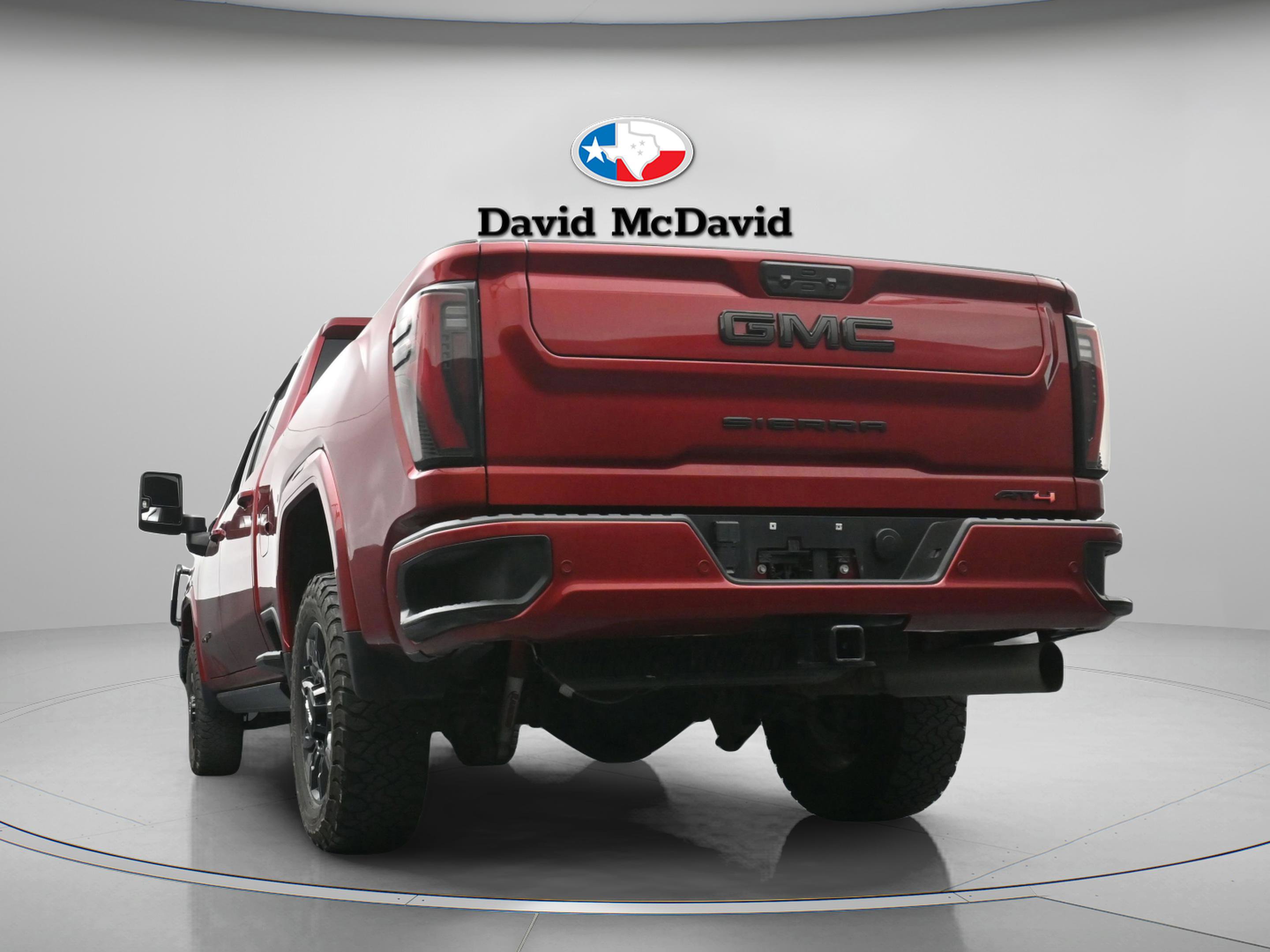 Used 2024 GMC Sierra 2500 AT4 w/ AT4 Premium Plus Package AWD/4WD image 12