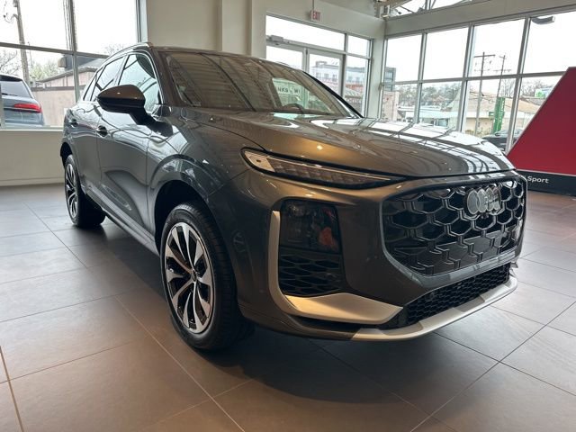 New 2026 Audi Q3 quattro 2.0T image 7