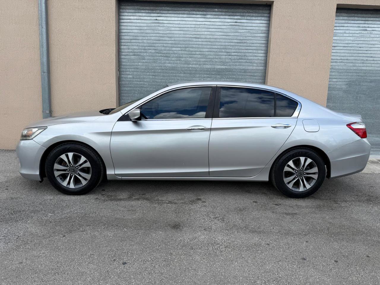 Used 2013 Honda Accord LX image 7