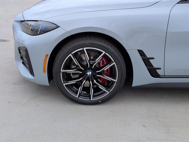 New 2026 BMW i4 eDrive40 w/ M Sport Package RWD image 9