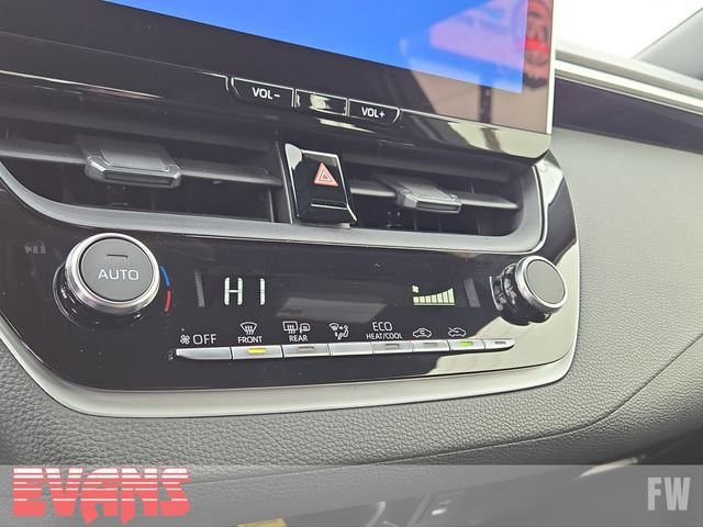 Certified 2026 Toyota Corolla SE w/ SE Premium Package image 7