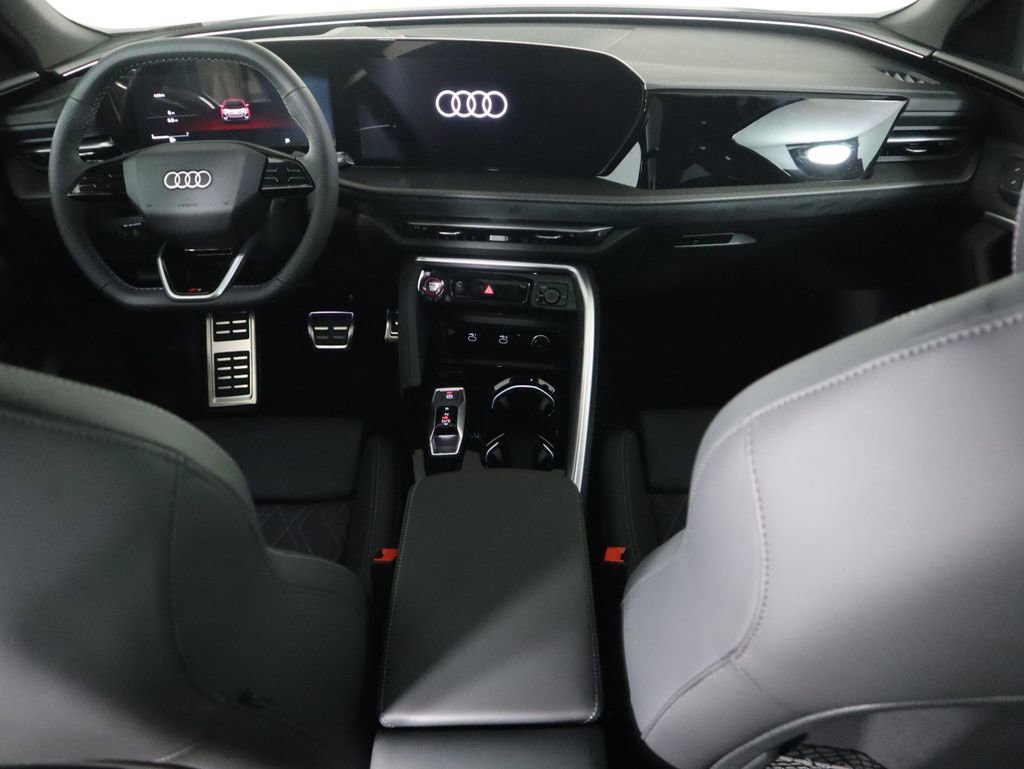 New 2025 Audi SQ5 Premium Plus image 14