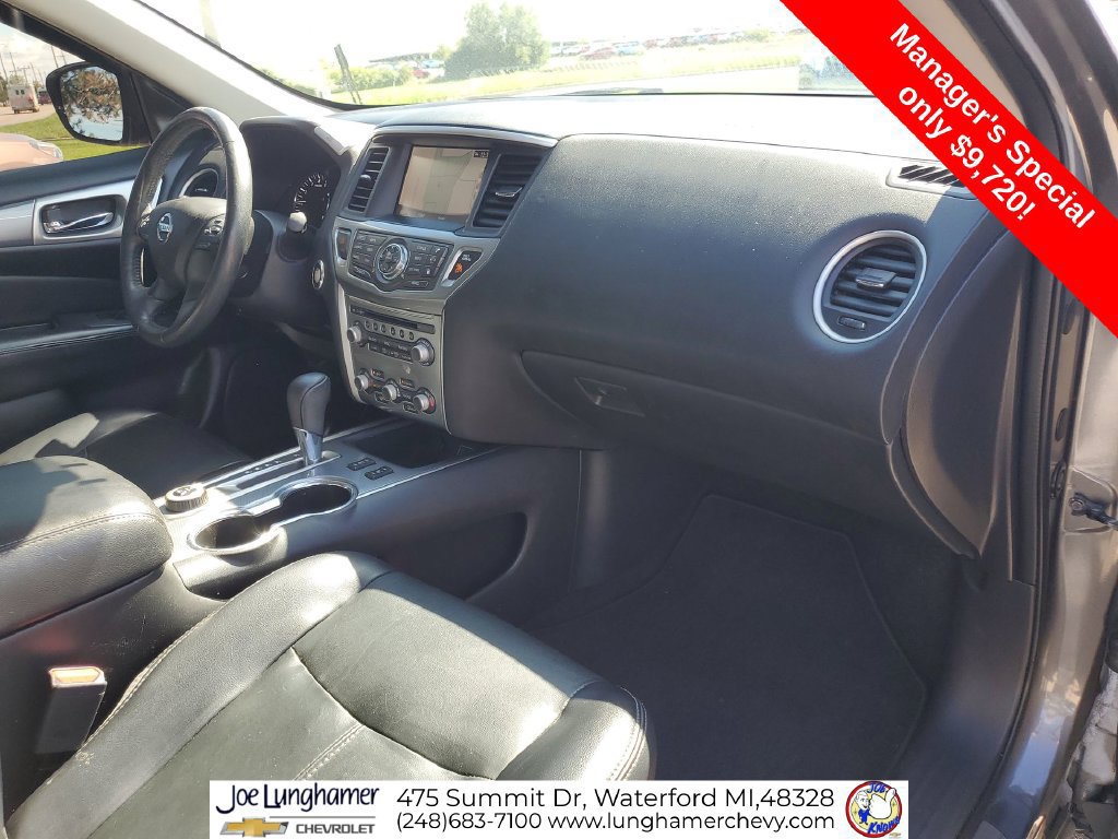 Used 2018 Nissan Pathfinder SL w/ Midnight Edition Package AWD/4WD image 29