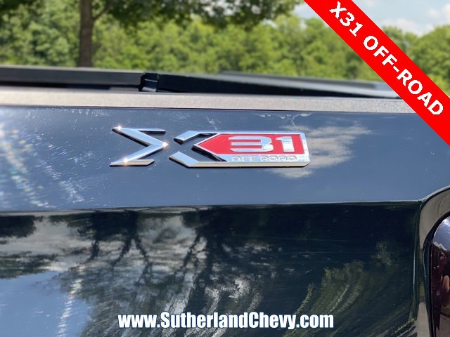 Used 2022 GMC Sierra 1500 SLT w/ SLT Premium Plus Package image 12