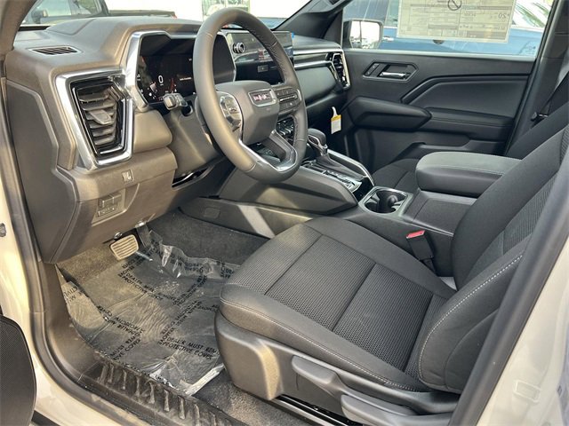 New 2026 GMC Canyon Elevation image 5