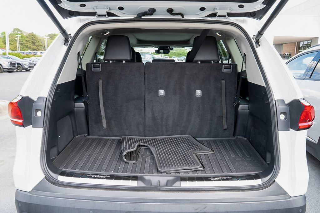 Used 2024 Toyota Grand Highlander Limited image 5