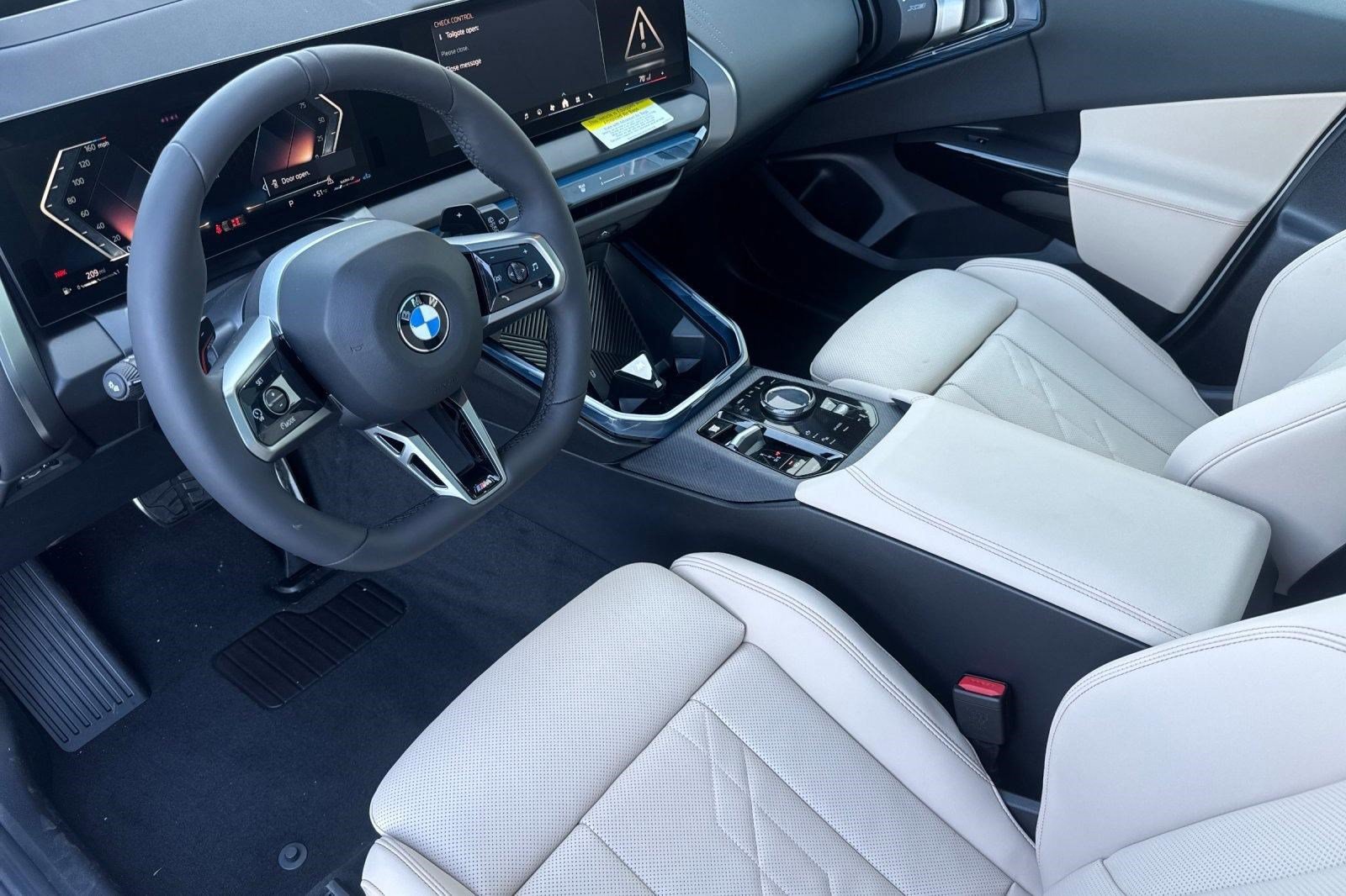 Used 2026 BMW X3 xDrive30i w/ Premium Package AWD/4WD image 4