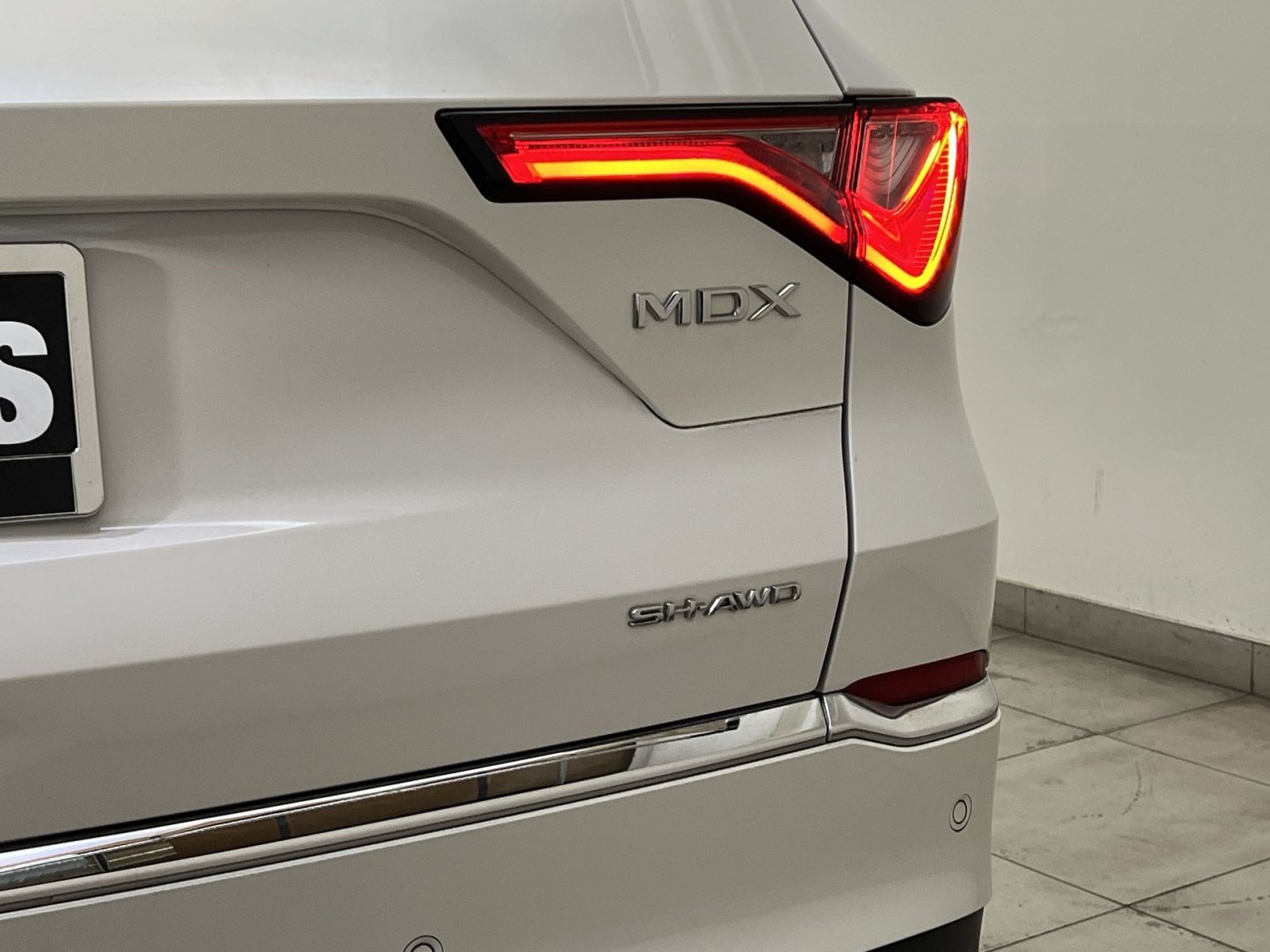 Used 2023 Acura MDX SH-AWD w/ Technology Package image 30
