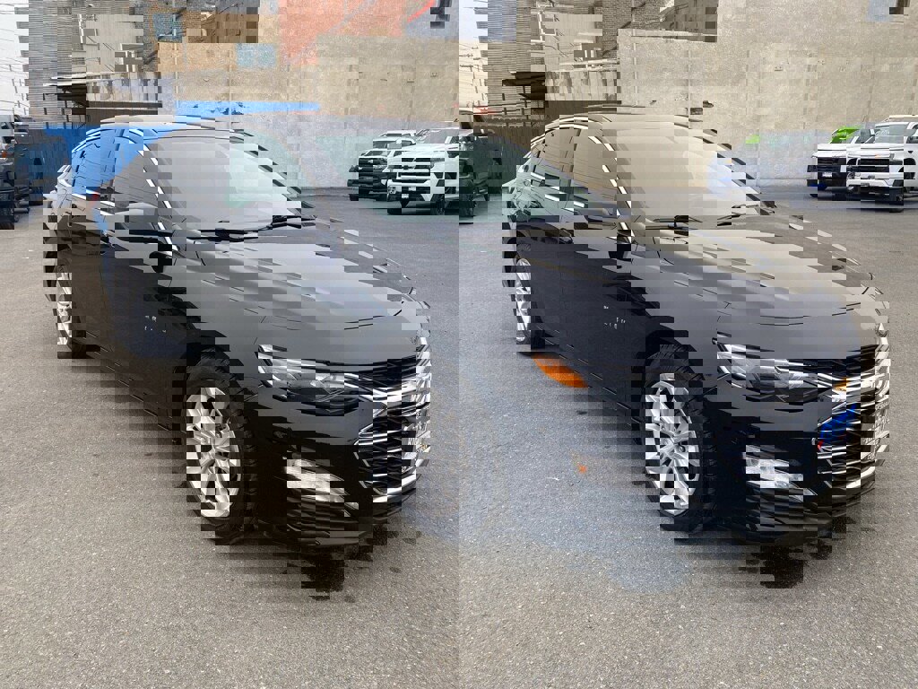 Used 2022 Chevrolet Malibu LT image 9