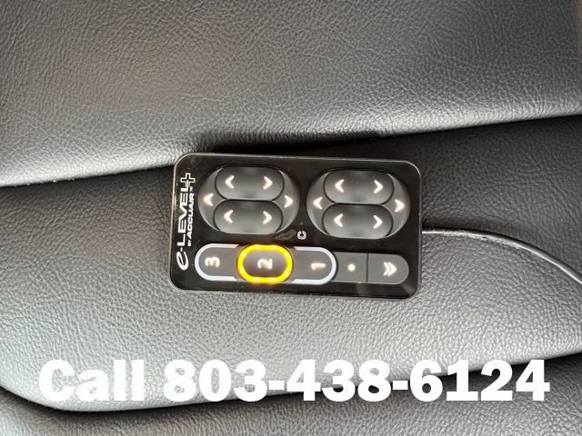 Used 2026 Jeep Wrangler Unlimited Sahara AWD/4WD image 23
