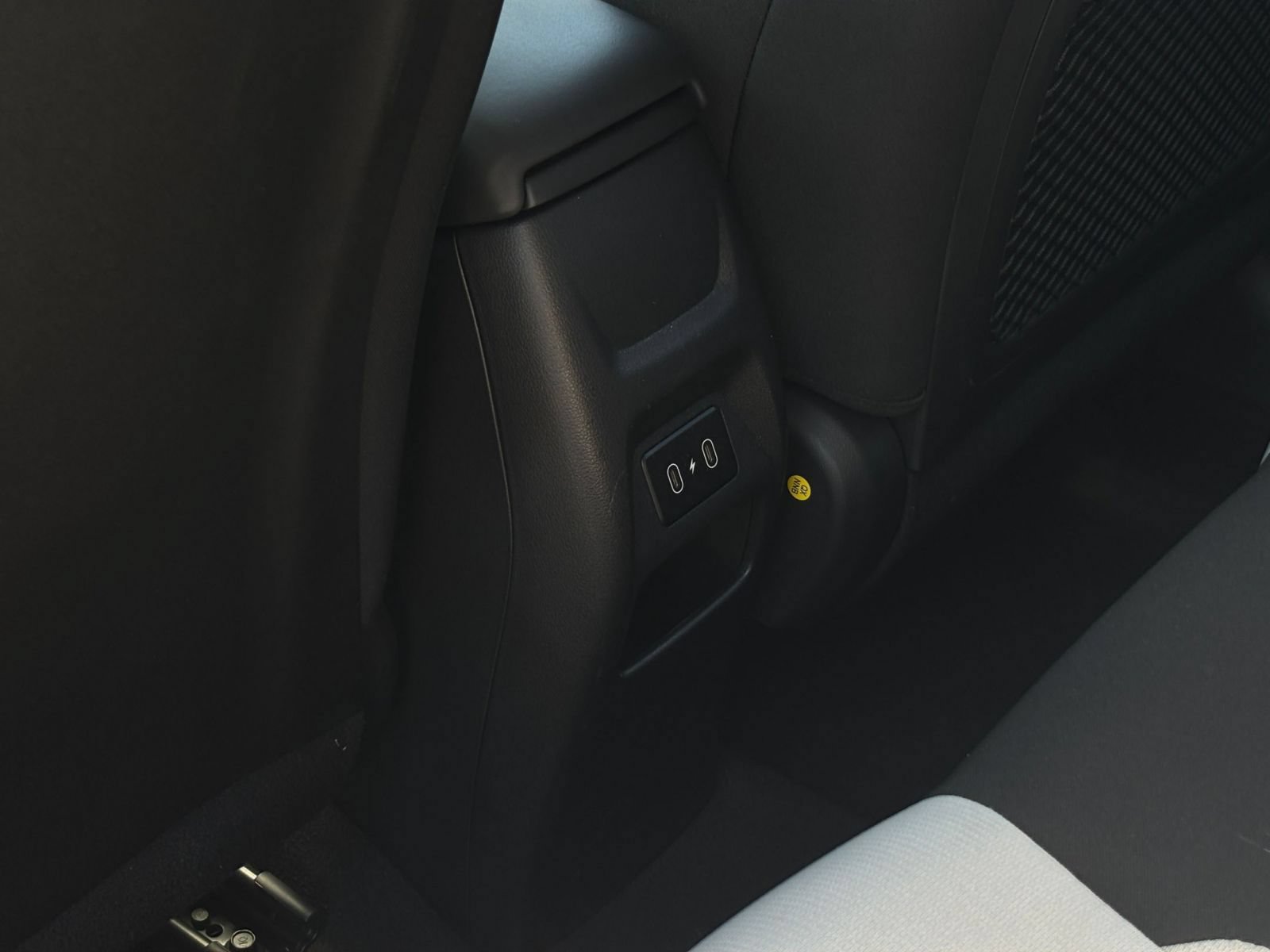 Used 2026 Hyundai Venue SEL FWD image 22