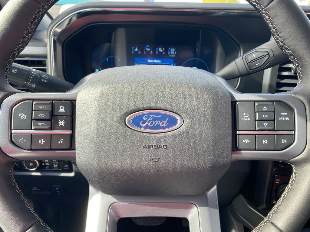 New 2026 Ford F250 4x4 Crew Cab Super Duty image 9