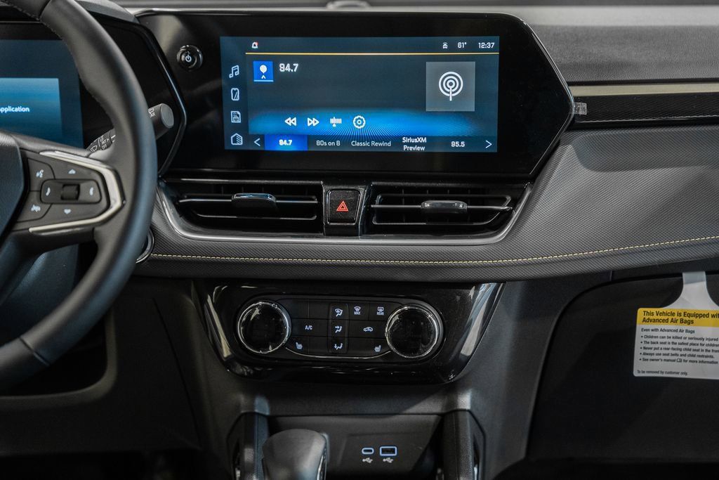 Used 2025 Chevrolet TrailBlazer ACTIV FWD image 23