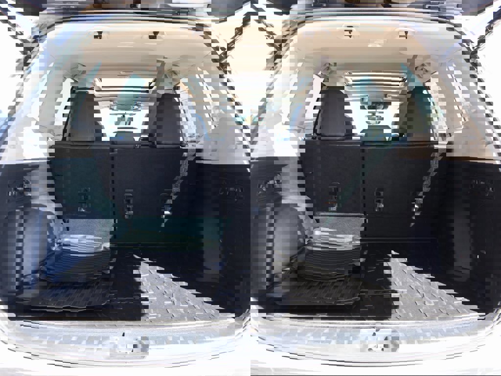 Used 2024 Subaru Forester Touring w/ Convenience Package image 15