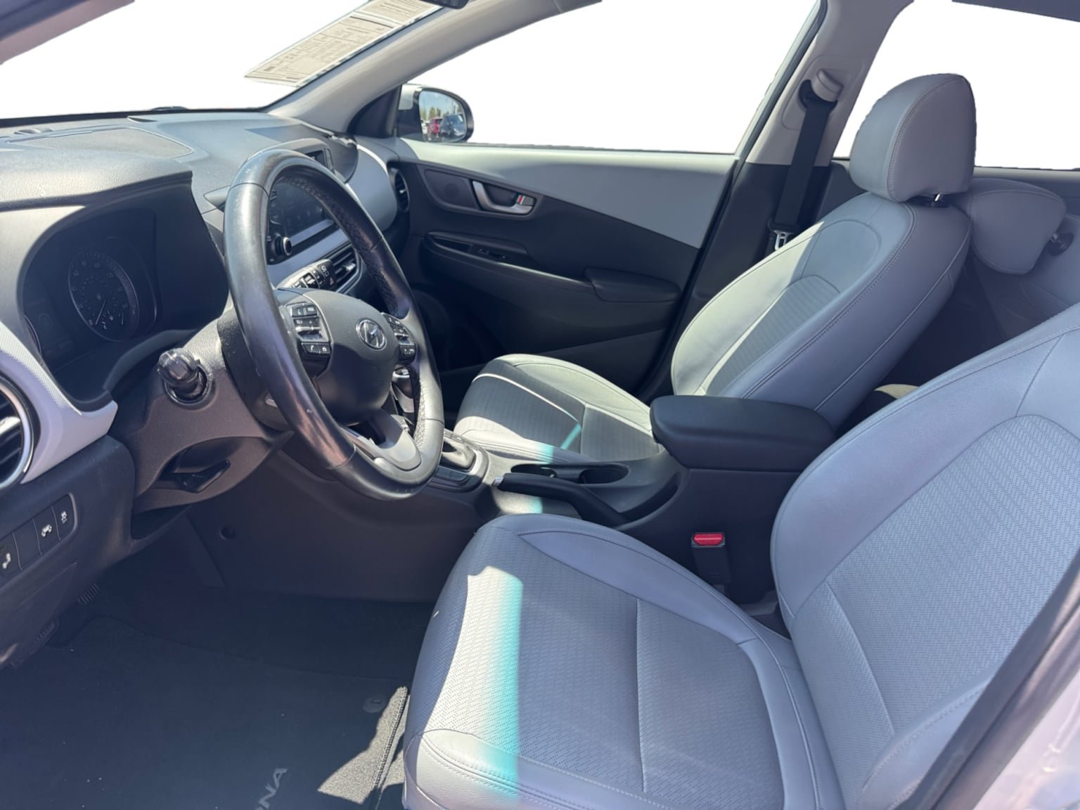 Used 2020 Hyundai Kona Limited AWD/4WD image 10