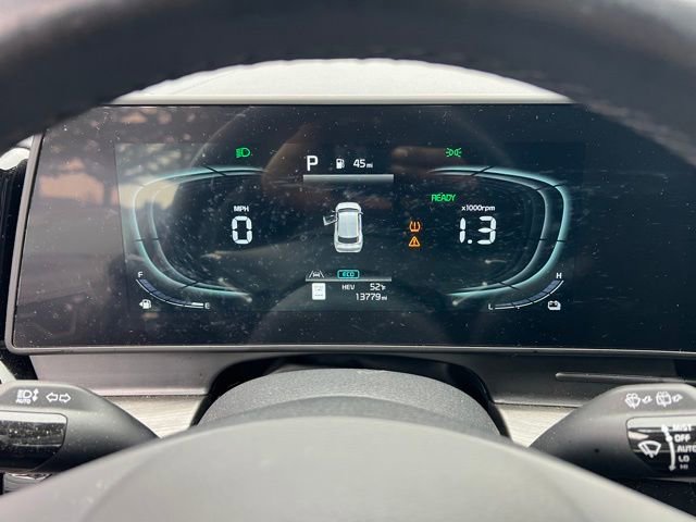 Certified 2025 Kia Sportage X-Line image 18