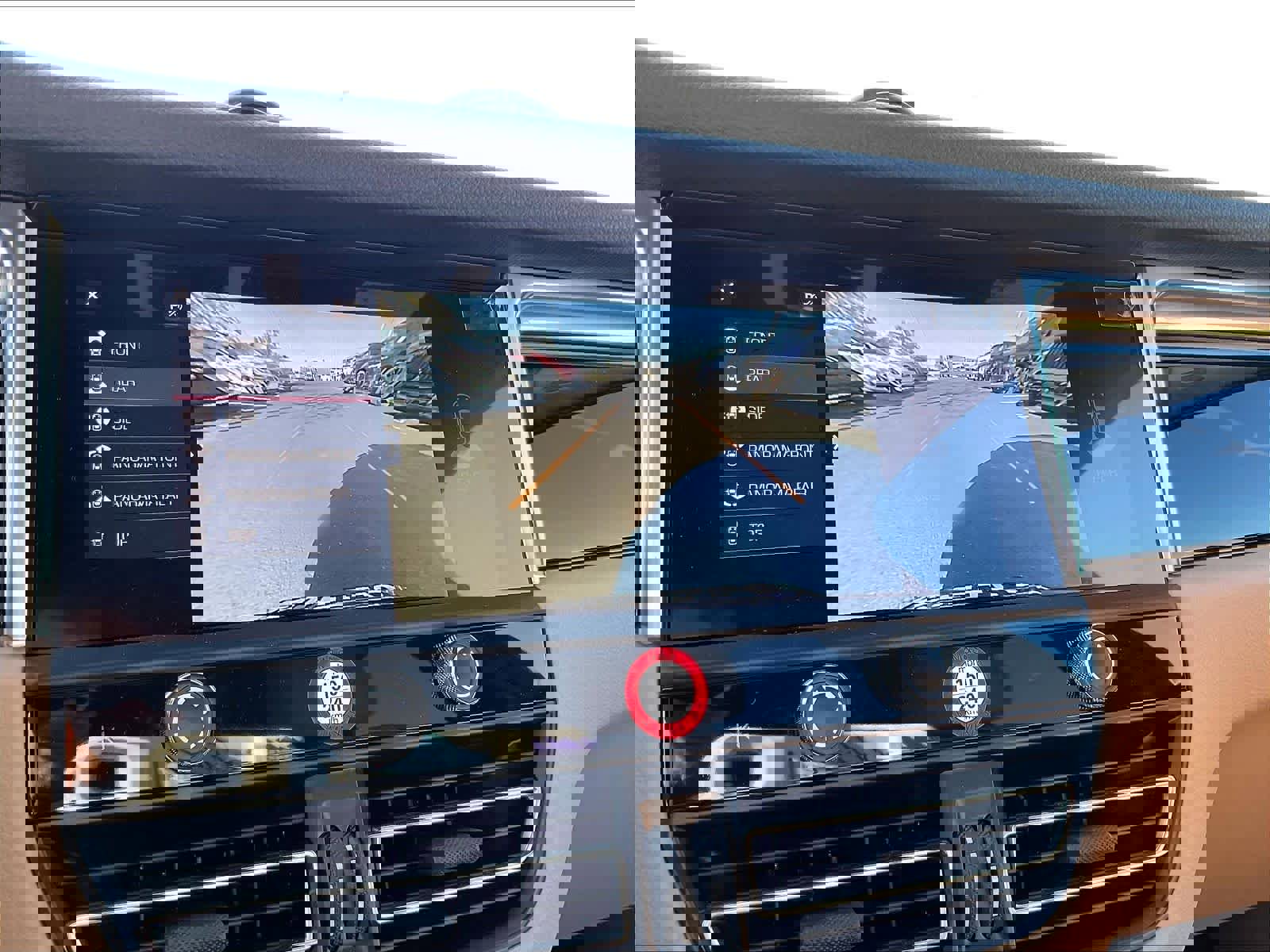 Used 2024 Porsche Macan image 23