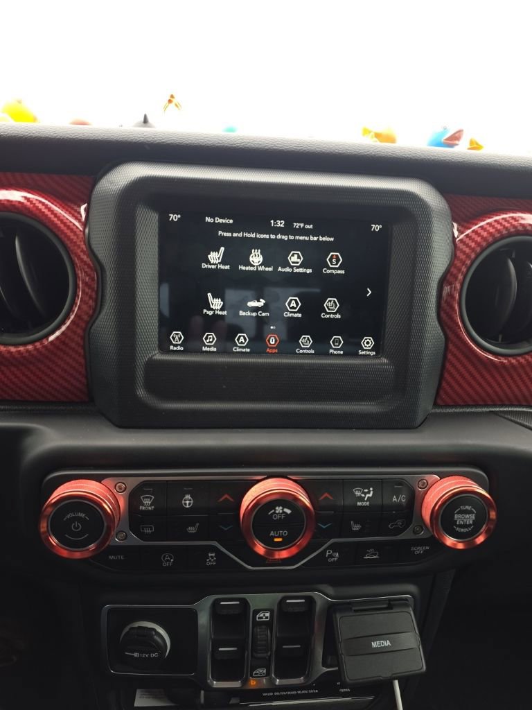 Used 2020 Jeep Gladiator Sport w/ Quick Order Package 24S image 14