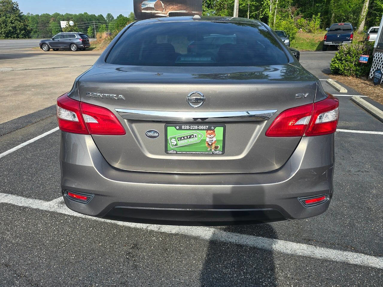 Used 2017 Nissan Sentra SV FWD image 5