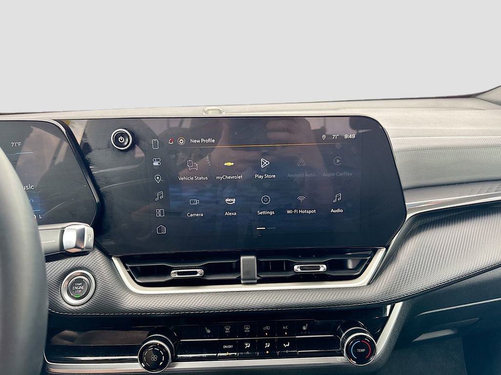 Used 2025 Chevrolet Equinox LT image 29