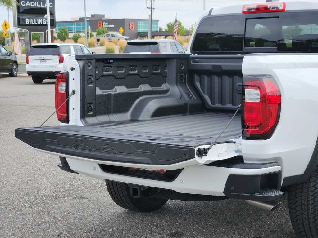 New 2026 GMC Canyon Denali AWD/4WD image 7
