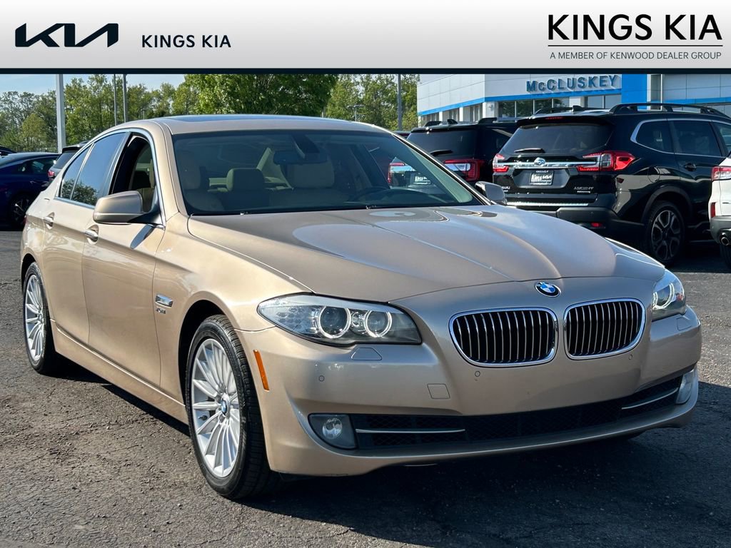 Used 2011 BMW 535i xDrive Sedan AWD/4WD image 1