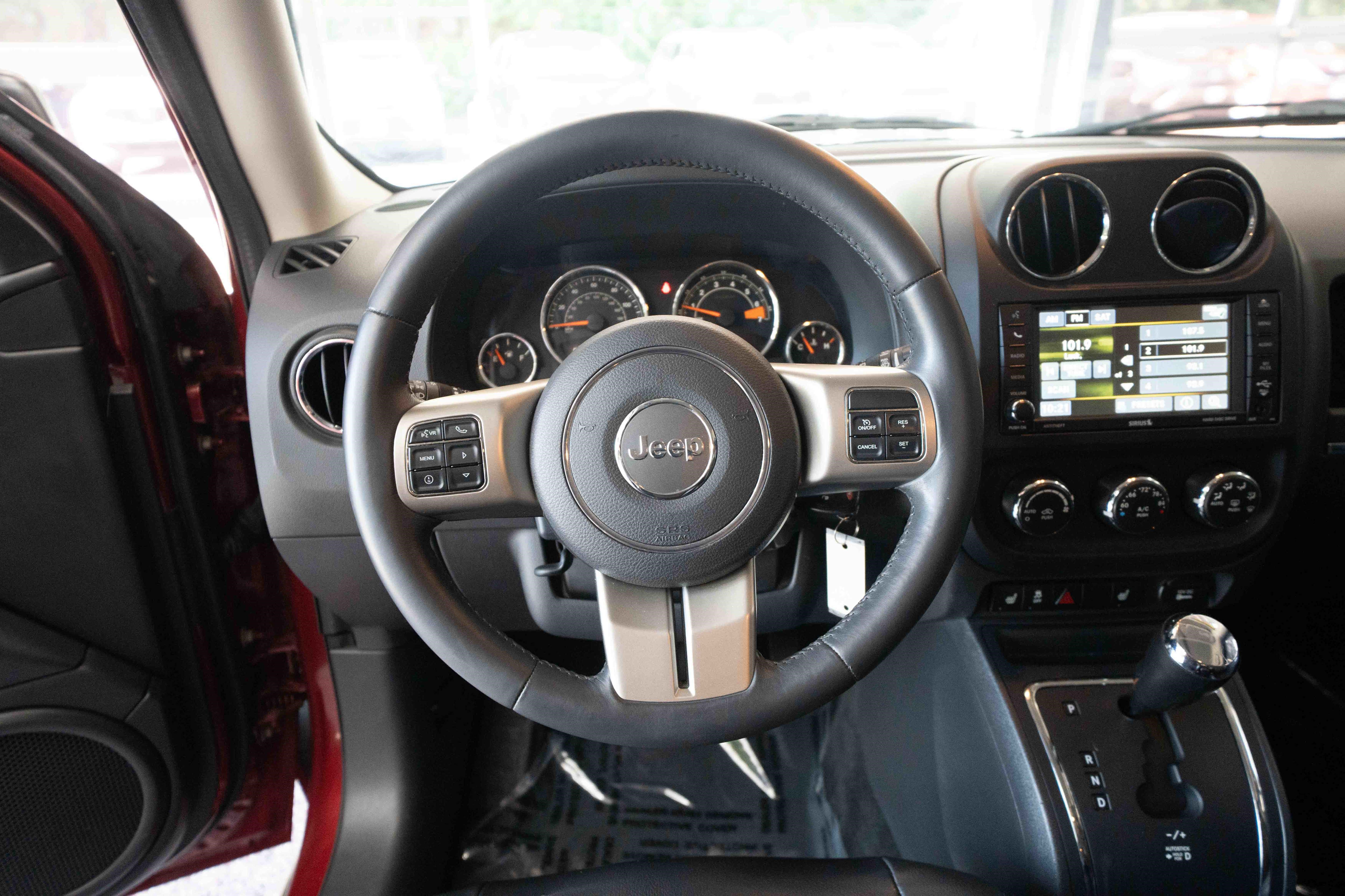 Used 2014 Jeep Patriot Limited FWD image 21