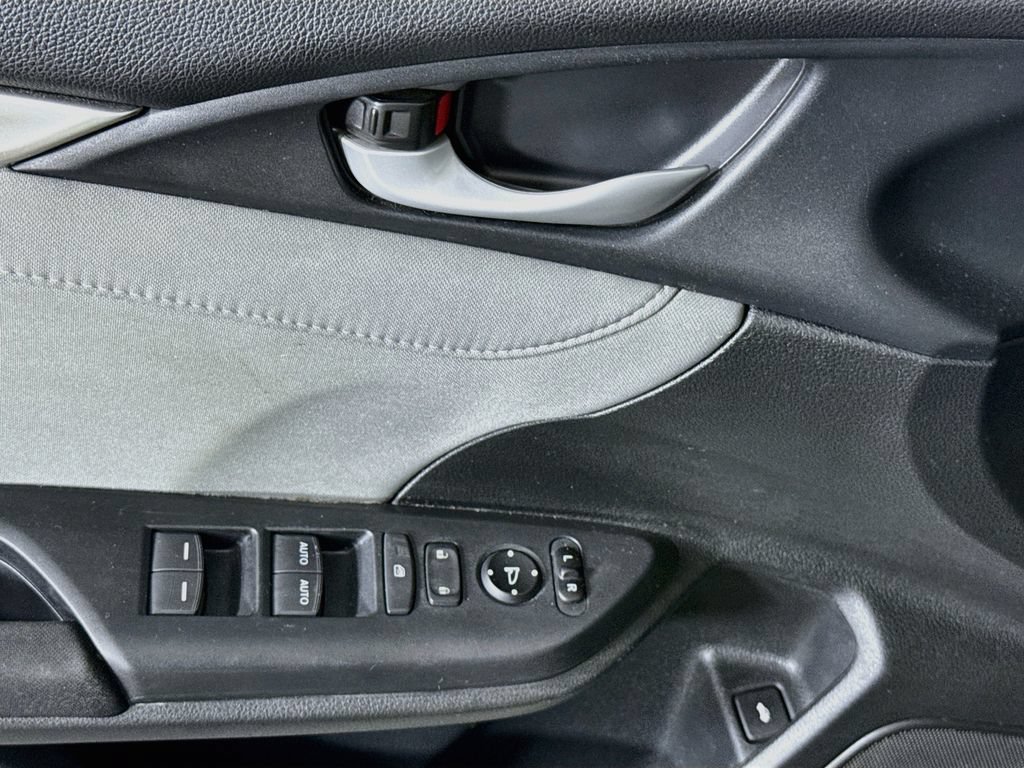 Used 2016 Honda Civic EX image 11