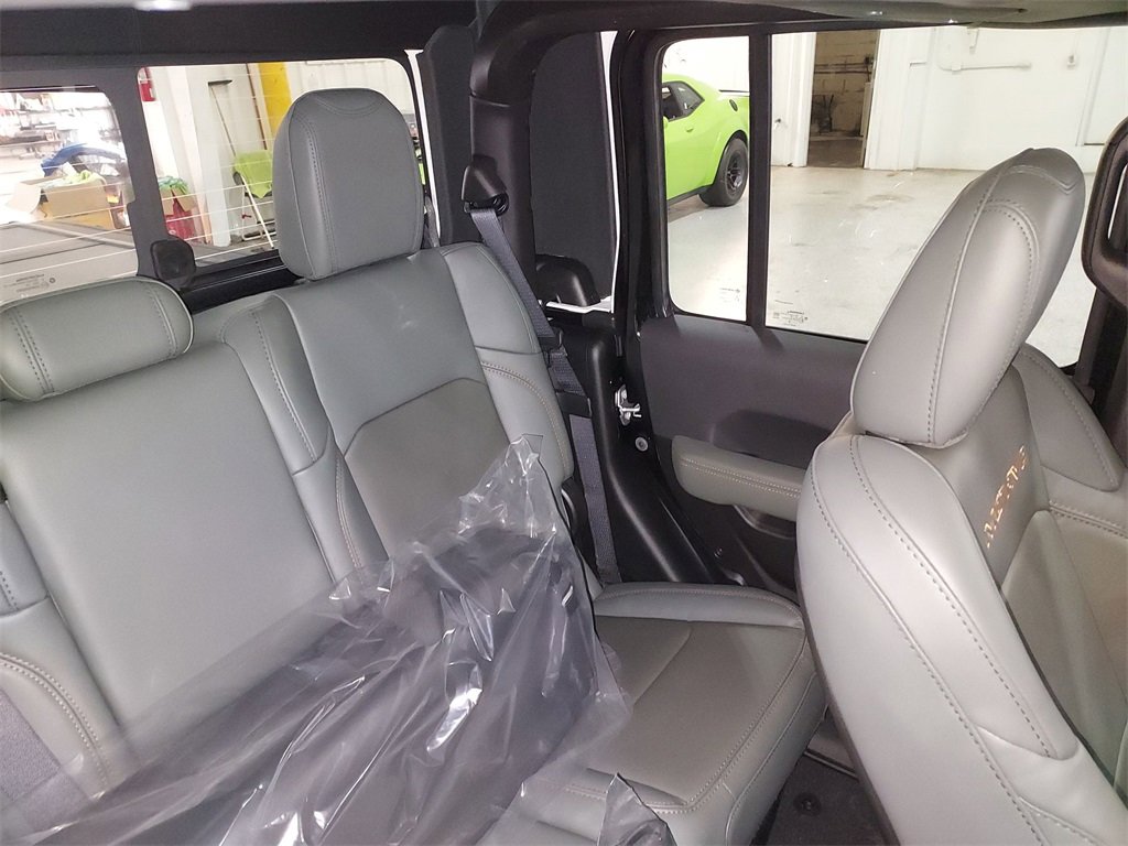 New 2026 Jeep Gladiator Mojave image 14