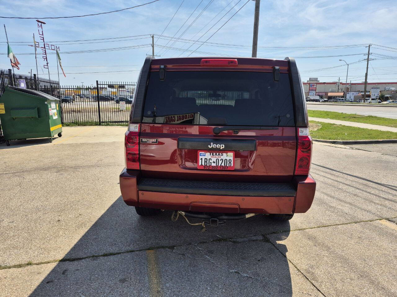 Used 2008 Jeep Commander Sport image 8